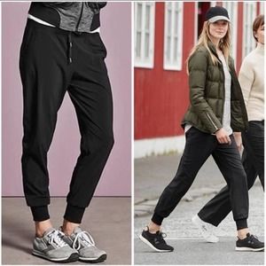 Athleta City Jogger Pants 12 Black Fully Lined High Rise Elastic Waist Tapered